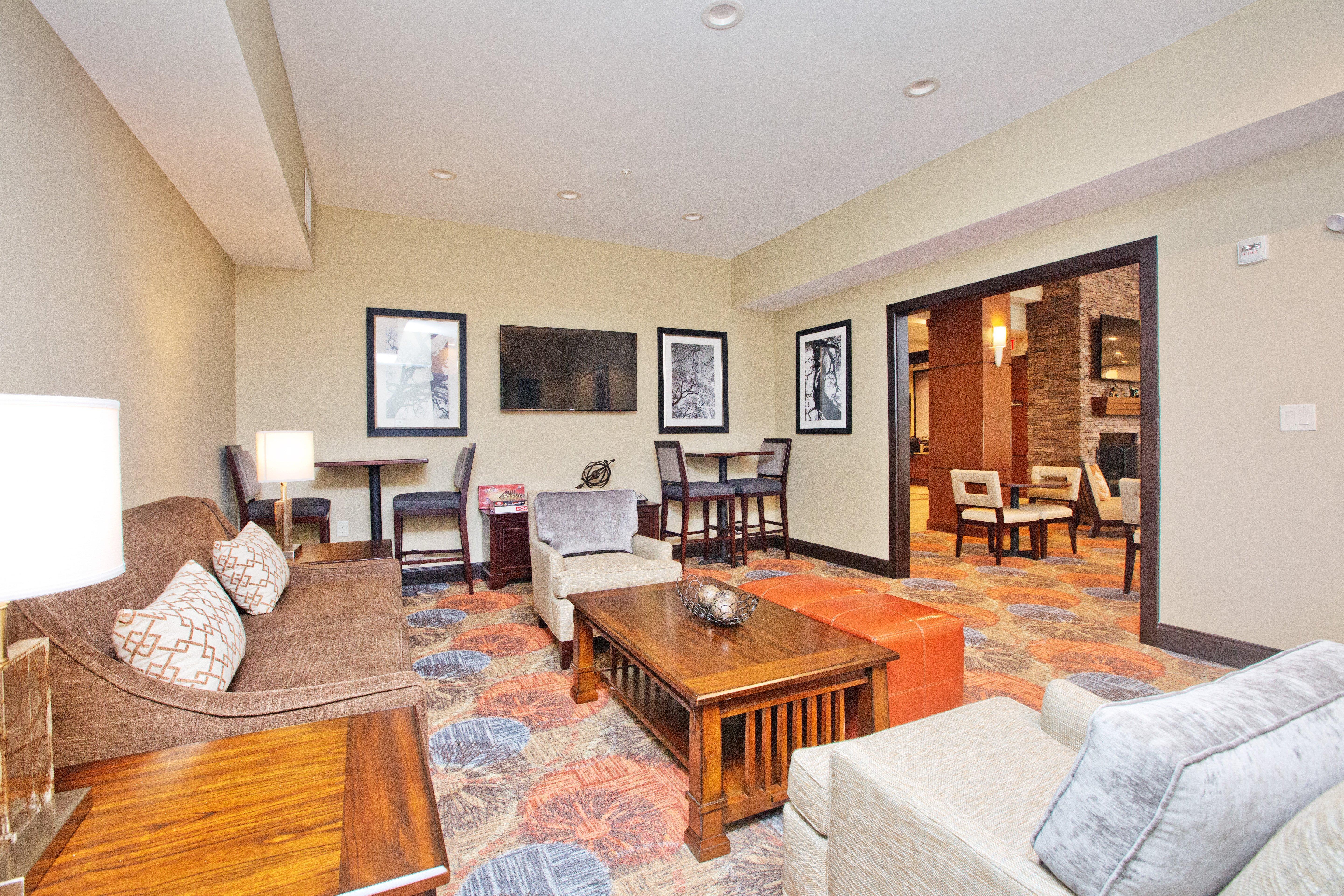 Staybridge Suites Austin South Interstate Hwy 35 By Ihg Bagian luar foto