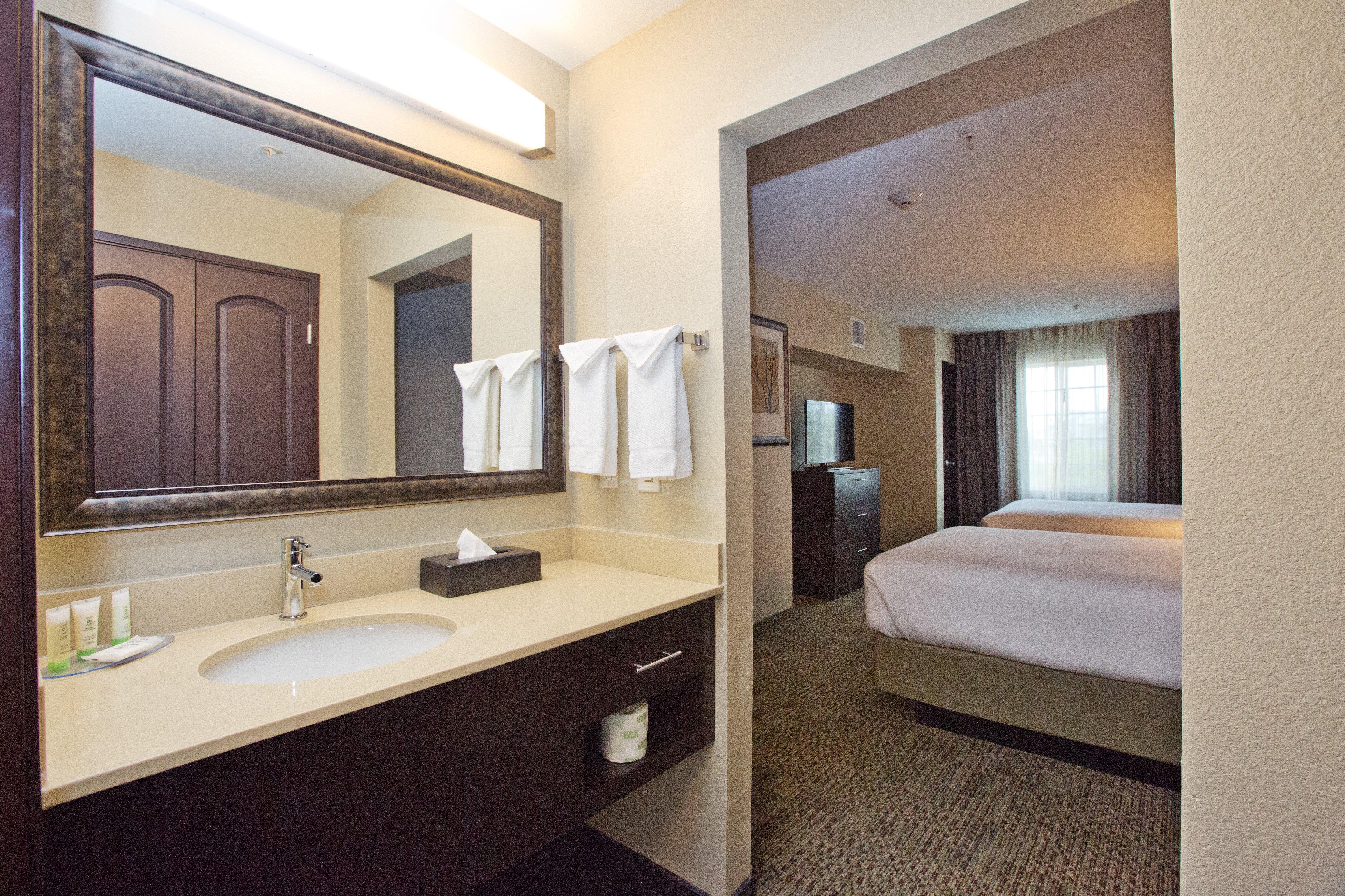 Staybridge Suites Austin South Interstate Hwy 35 By Ihg Bagian luar foto