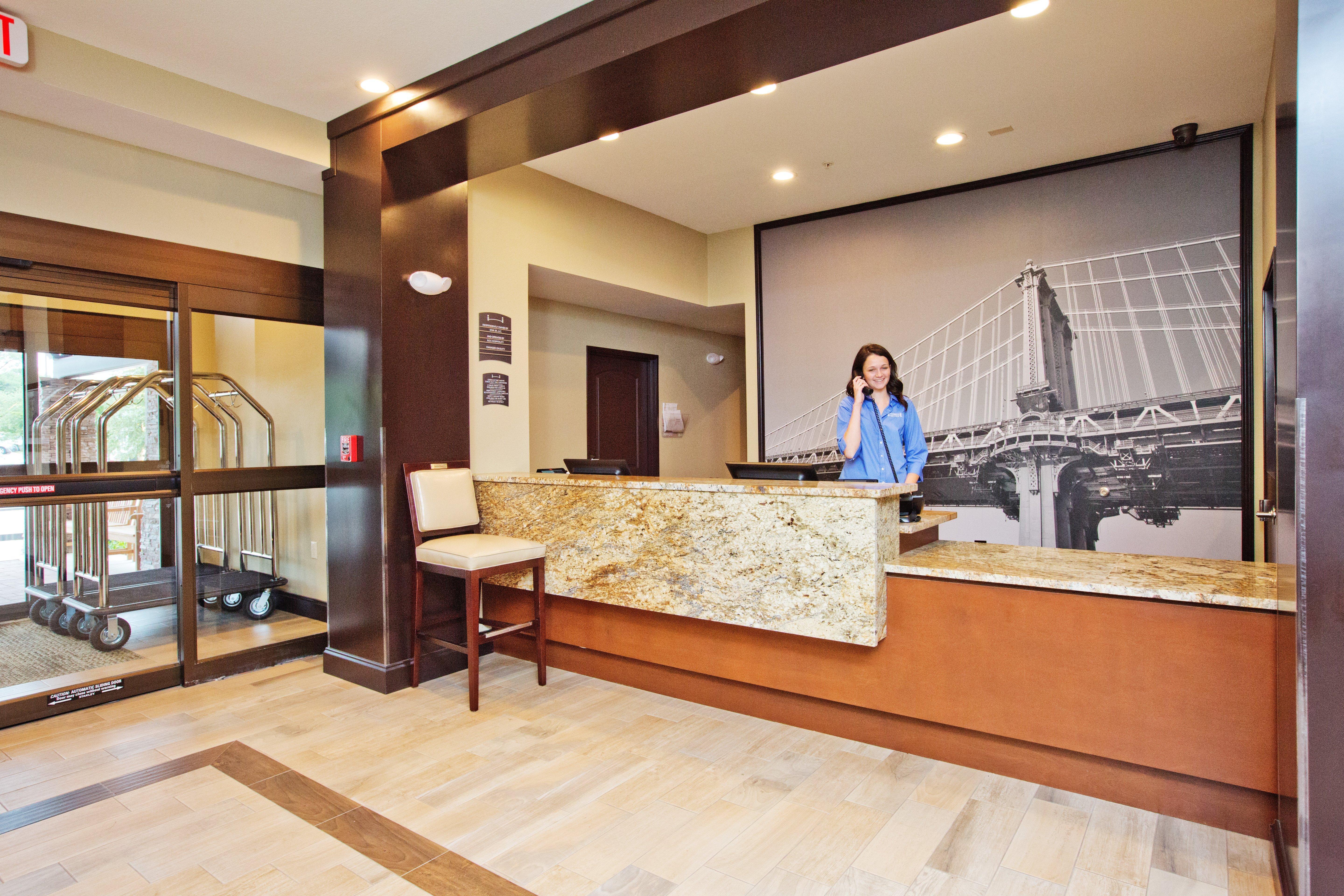 Staybridge Suites Austin South Interstate Hwy 35 By Ihg Bagian luar foto