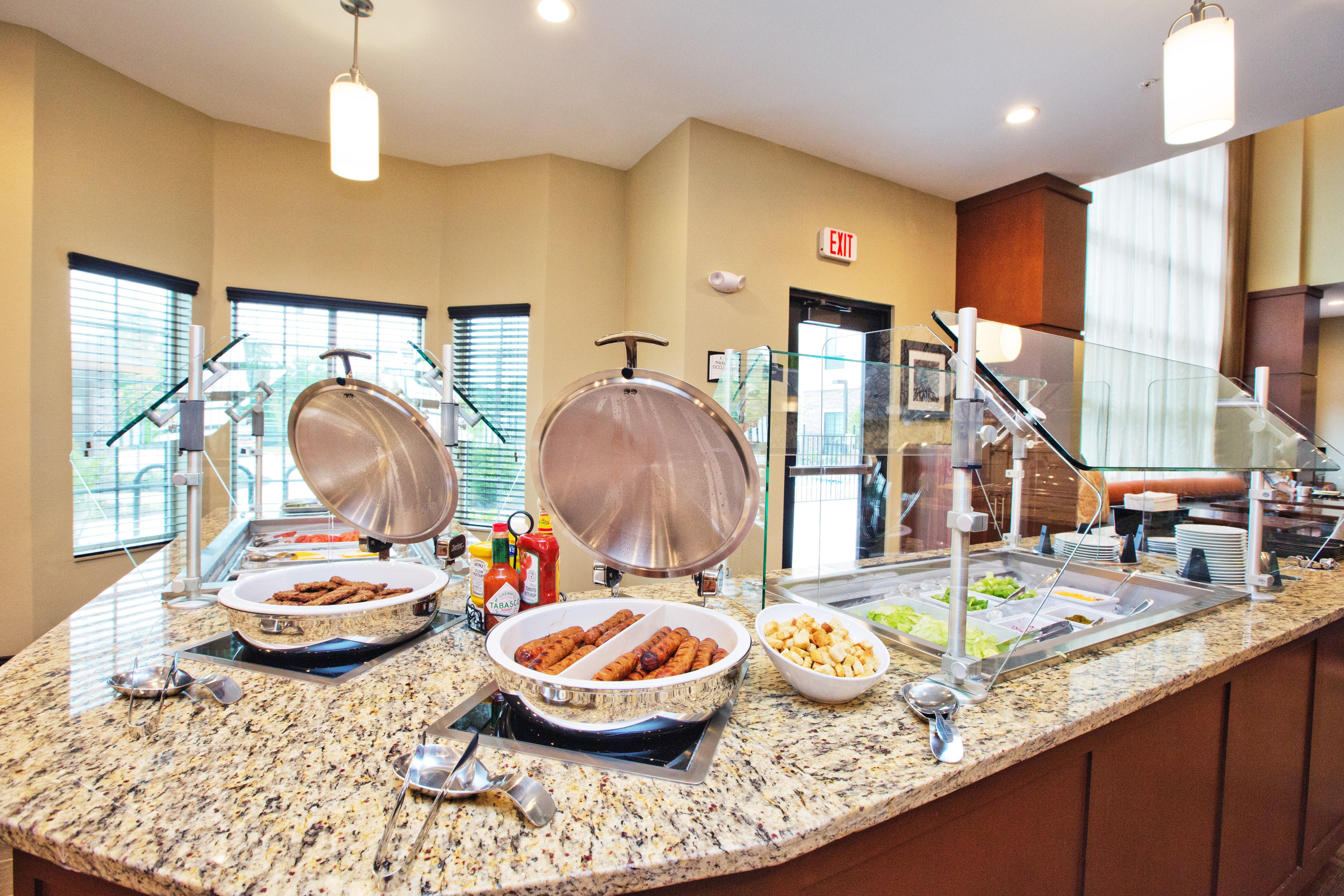 Staybridge Suites Austin South Interstate Hwy 35 By Ihg Bagian luar foto