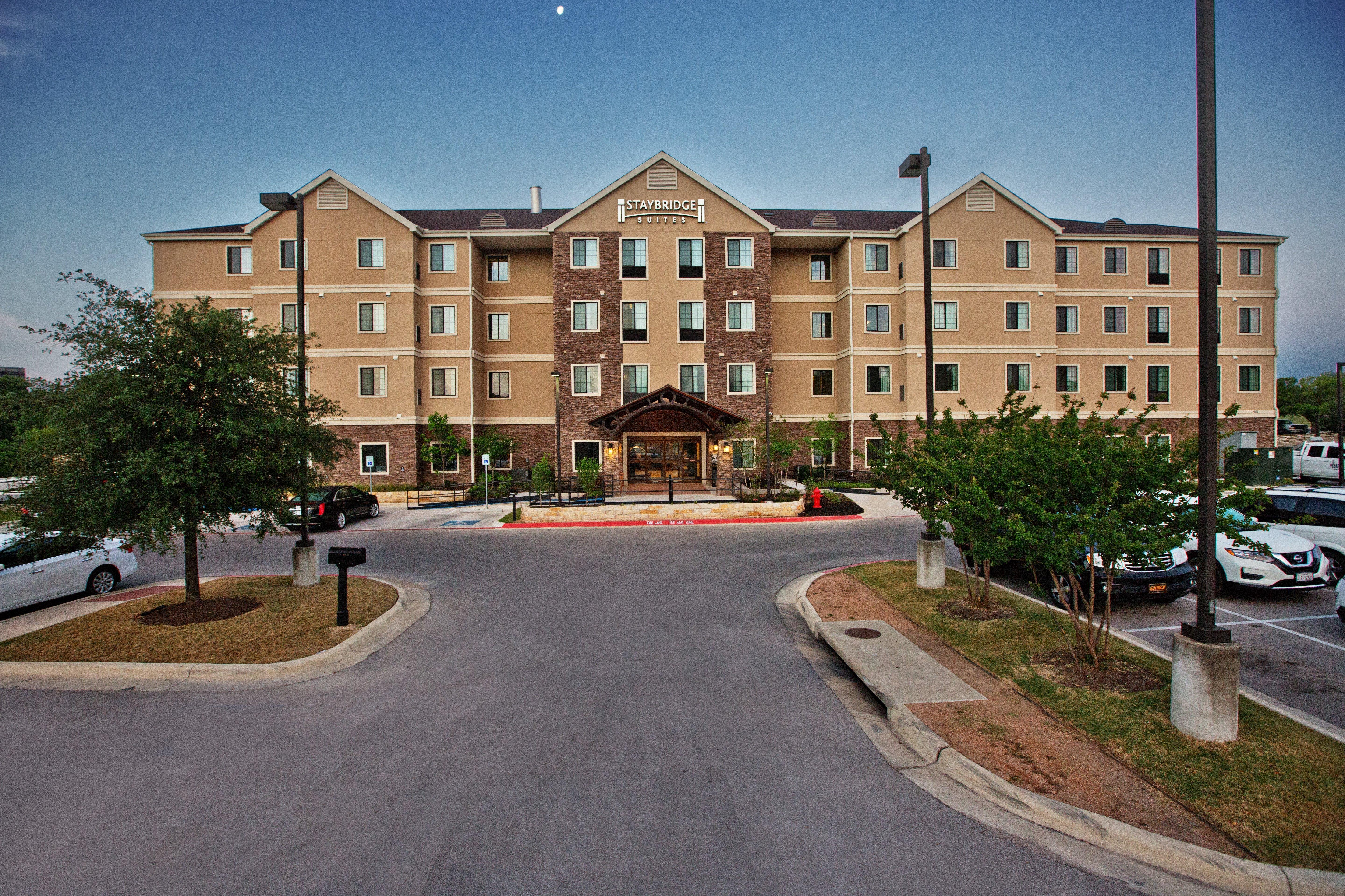 Staybridge Suites Austin South Interstate Hwy 35 By Ihg Bagian luar foto