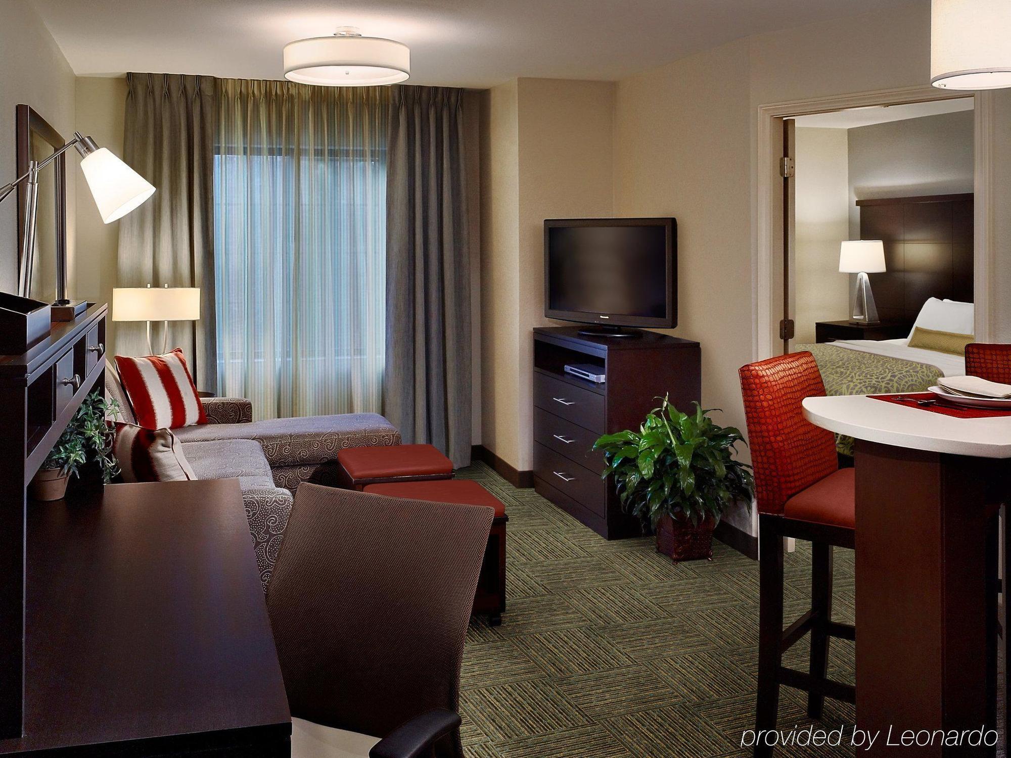 Staybridge Suites Austin South Interstate Hwy 35 By Ihg Bagian luar foto