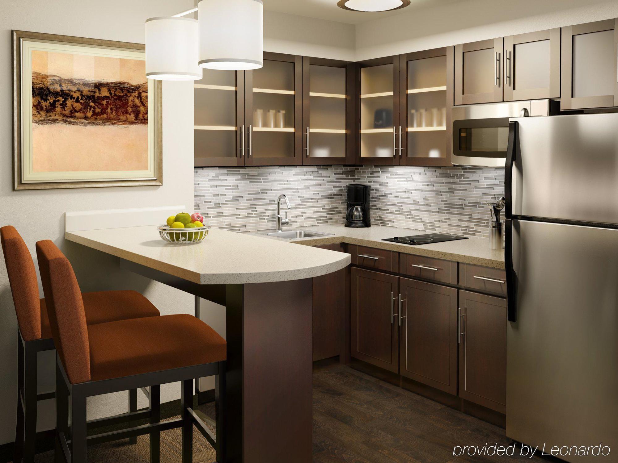 Staybridge Suites Austin South Interstate Hwy 35 By Ihg Bagian luar foto